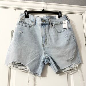 Old Navy Light Wash Distressed Jean Shorts
